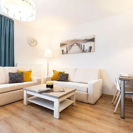 Vacationclub - Polanki Park Apartament E304 * Колобжег